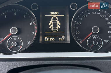 Купе Volkswagen CC / Passat CC 2010 в 