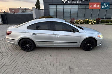 Купе Volkswagen CC / Passat CC 2010 в 