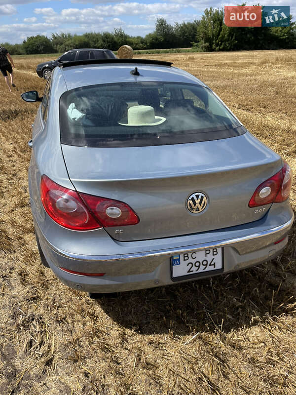 Купе Volkswagen CC / Passat CC 2009 в Жовкве
