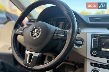 Купе Volkswagen CC / Passat CC 2013 в 