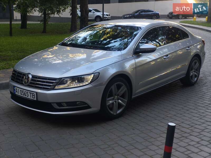 Купе Volkswagen CC / Passat CC 2014 в 