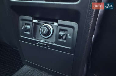Купе Volkswagen CC / Passat CC 2010 в 