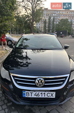 Купе Volkswagen CC / Passat CC 2010 в Николаеве