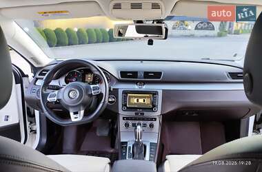 Купе Volkswagen CC / Passat CC 2013 в 