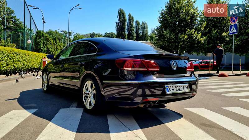 Купе Volkswagen CC / Passat CC 2015 в Киеве