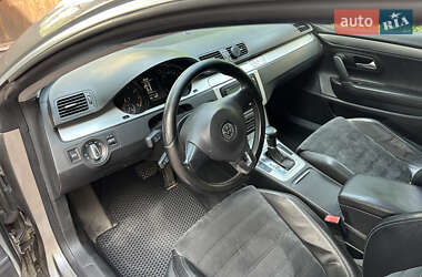 Купе Volkswagen CC / Passat CC 2009 в 