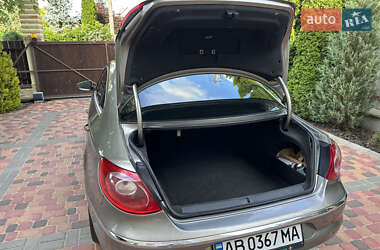 Купе Volkswagen CC / Passat CC 2009 в 