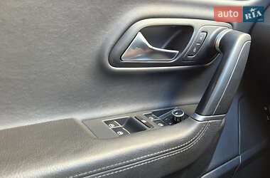 Купе Volkswagen CC / Passat CC 2012 в 