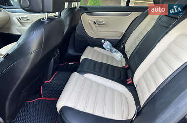Купе Volkswagen CC / Passat CC 2012 в 
