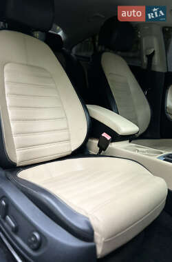Купе Volkswagen CC / Passat CC 2012 в 