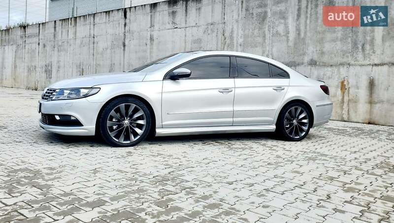 Купе Volkswagen CC / Passat CC 2013 в Львове