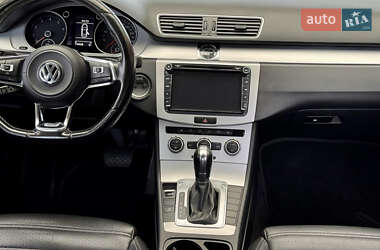 Купе Volkswagen CC / Passat CC 2013 в 