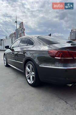 Купе Volkswagen CC / Passat CC 2015 в 