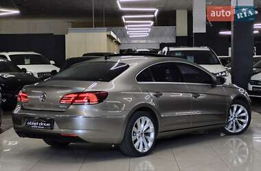 Купе Volkswagen CC / Passat CC 2014 в 