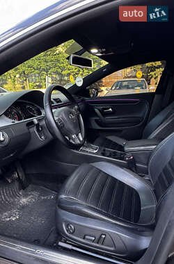 Купе Volkswagen CC / Passat CC 2012 в 