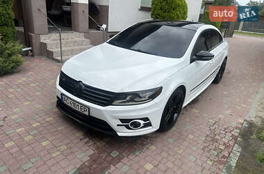 Купе Volkswagen CC / Passat CC 2015 в 