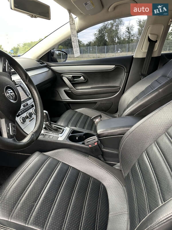 Купе Volkswagen CC / Passat CC 2012 в Запорожье