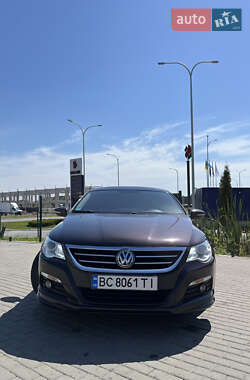 Купе Volkswagen CC / Passat CC 2011 в 