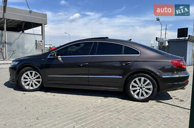 Купе Volkswagen CC / Passat CC 2011 в 