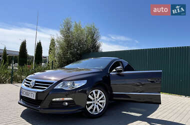 Купе Volkswagen CC / Passat CC 2011 в 
