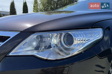 Купе Volkswagen CC / Passat CC 2011 в 