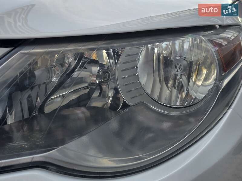 Купе Volkswagen CC / Passat CC 2010 в Хмельницком фото 8 Купе Volkswagen CC / Passat CC 2010 в Хмельницком