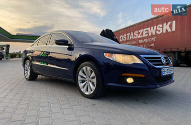 Купе Volkswagen CC / Passat CC 2010 в 