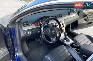 Купе Volkswagen CC / Passat CC 2010 в 