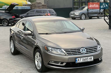 Купе Volkswagen CC / Passat CC 2013 в 