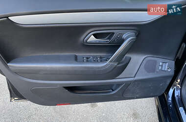 Купе Volkswagen CC / Passat CC 2013 в 