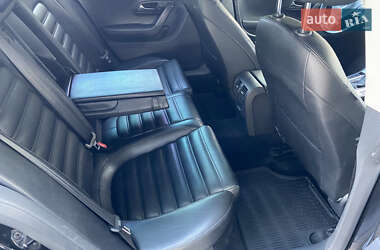 Купе Volkswagen CC / Passat CC 2013 в 