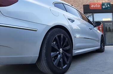 Купе Volkswagen CC / Passat CC 2013 в 