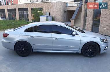 Купе Volkswagen CC / Passat CC 2013 в 