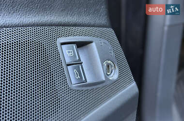Купе Volkswagen CC / Passat CC 2010 в 