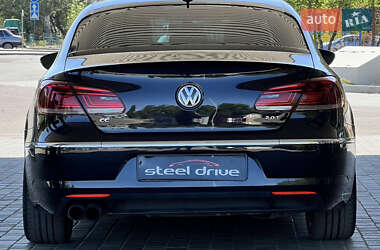 Купе Volkswagen CC / Passat CC 2014 в 
