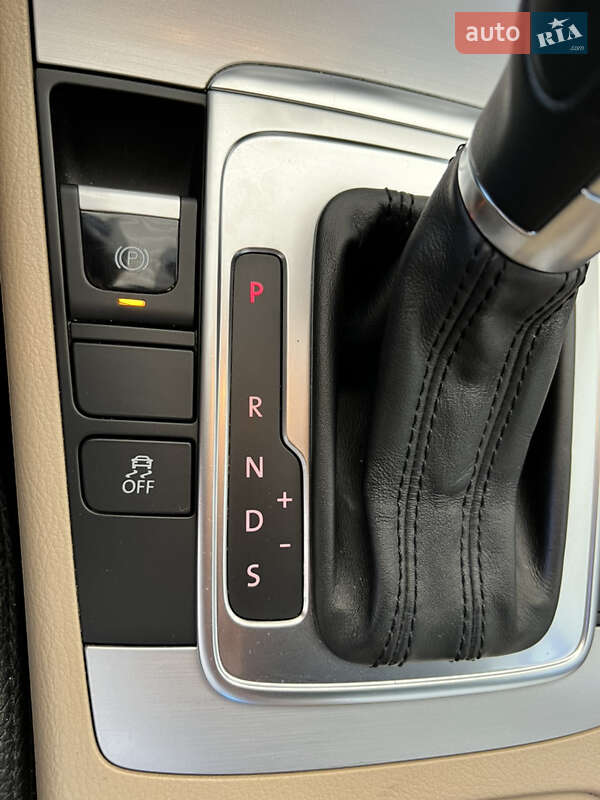 Купе Volkswagen CC / Passat CC 2014 в Николаеве