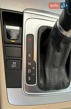 Купе Volkswagen CC / Passat CC 2014 в 