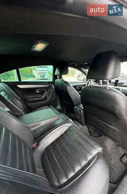 Купе Volkswagen CC / Passat CC 2009 в 