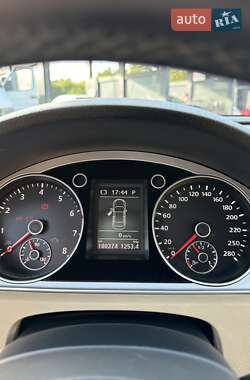 Купе Volkswagen CC / Passat CC 2013 в 