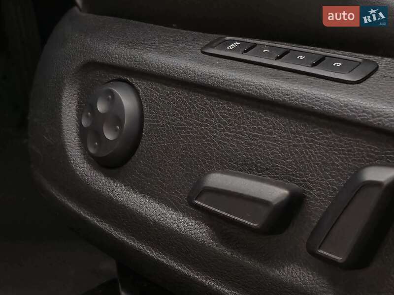 Купе Volkswagen CC / Passat CC 2012 в Николаеве