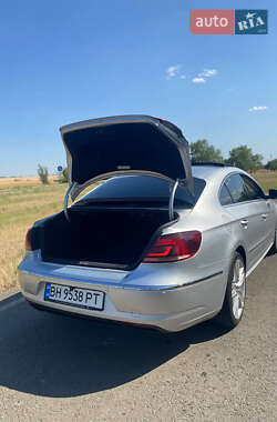 Купе Volkswagen CC / Passat CC 2012 в 
