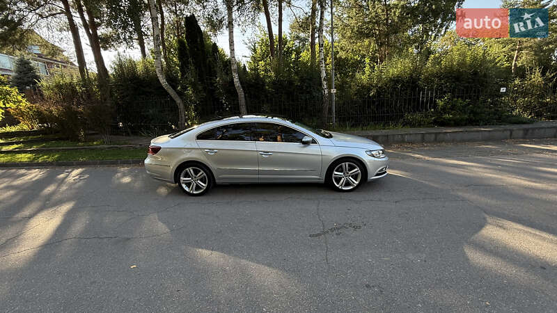 Купе Volkswagen CC / Passat CC 2012 в Боярке