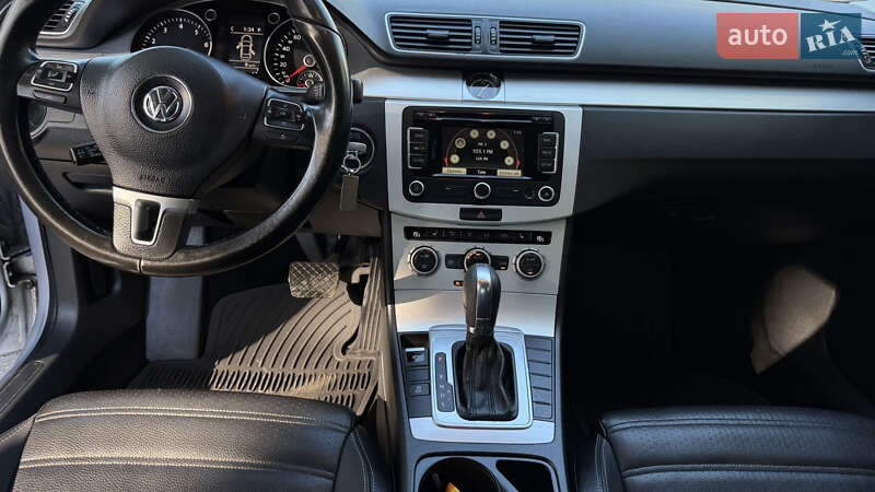 Купе Volkswagen CC / Passat CC 2012 в Боярке