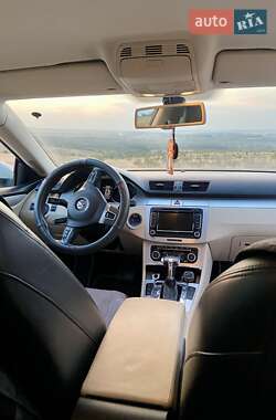 Купе Volkswagen CC / Passat CC 2009 в 