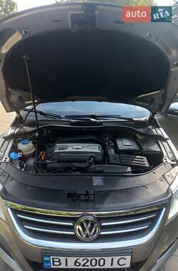 Купе Volkswagen CC / Passat CC 2009 в 