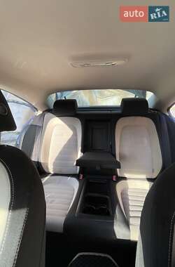 Купе Volkswagen CC / Passat CC 2008 в 