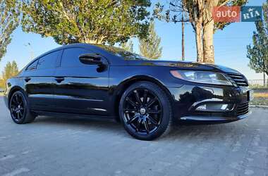 Купе Volkswagen CC / Passat CC 2012 в Дніпрі