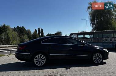 Купе Volkswagen CC / Passat CC 2011 в 