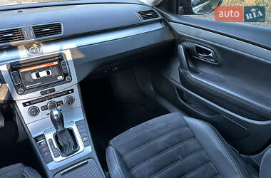 Купе Volkswagen CC / Passat CC 2012 в 