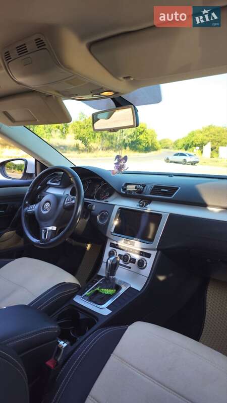 Купе Volkswagen CC / Passat CC 2012 в Вінниці